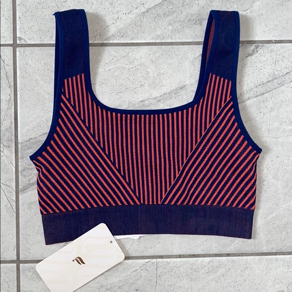 Fabletics Other - FABLETICS Seamless Sports Bra